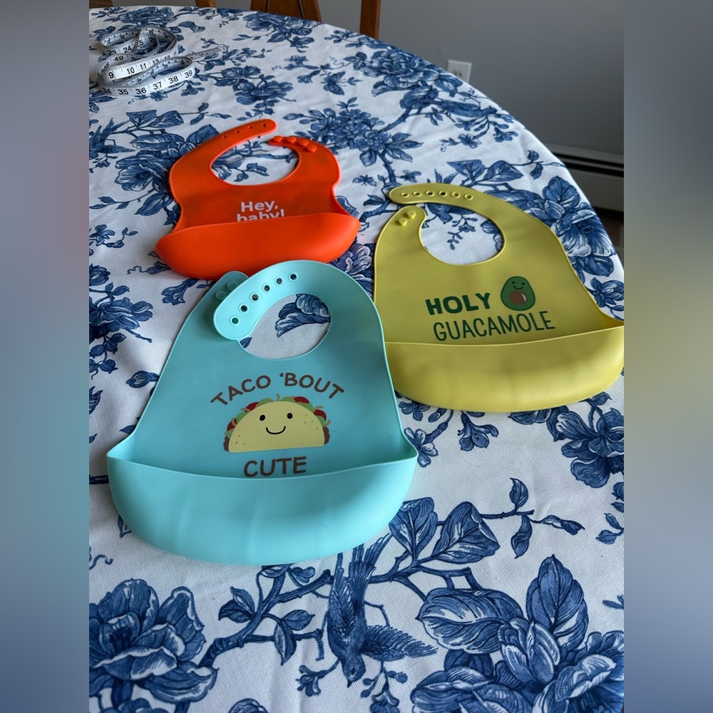 HB silicone baby bibs set of 3